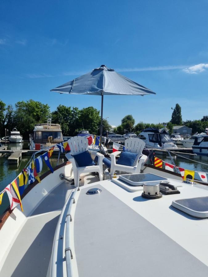 Traditional Boat Hotel Thorpe  Esterno foto